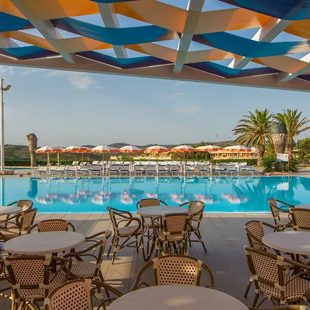 Üdülőközpont Mangia's Sardinia - New Opening