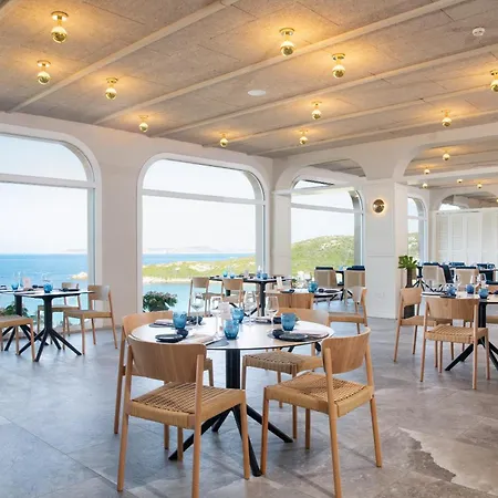 Mangia's Sardinia リゾート サンタ・テレーザ・ガッルーラ