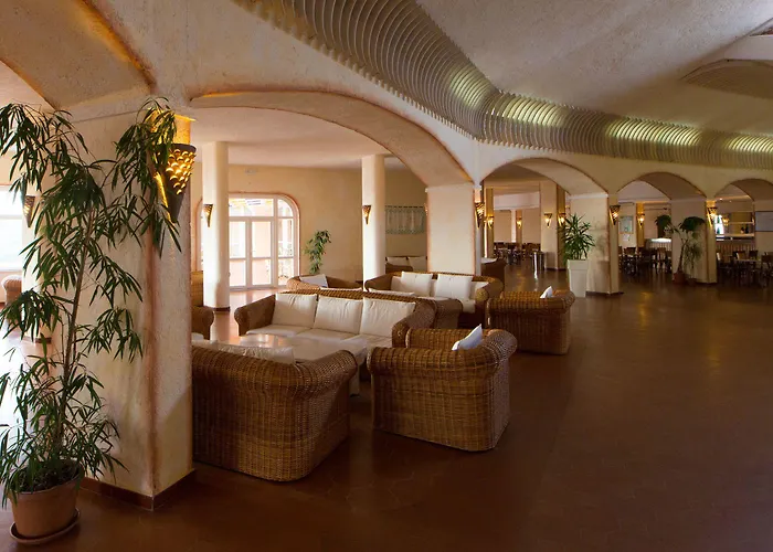 Üdülőközpont Mangia's Sardinia 5*